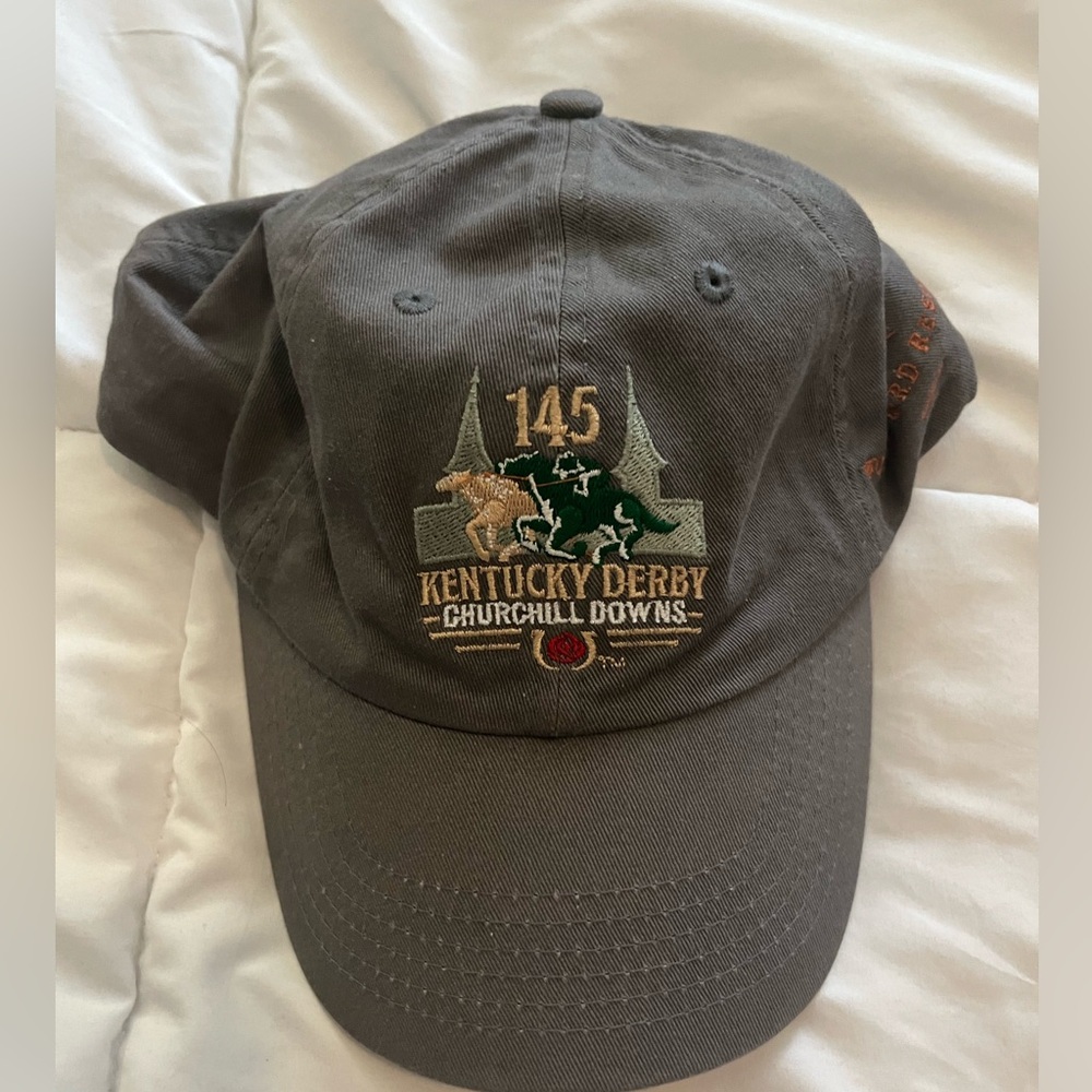 Kentucky derby gray hat